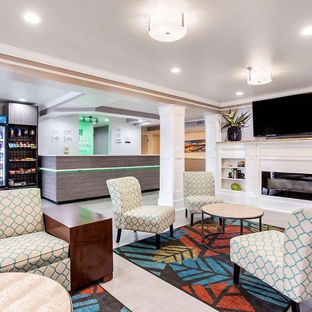 Quality Inn & Suites Myrtle Beach Near Outlets Buitenkant foto