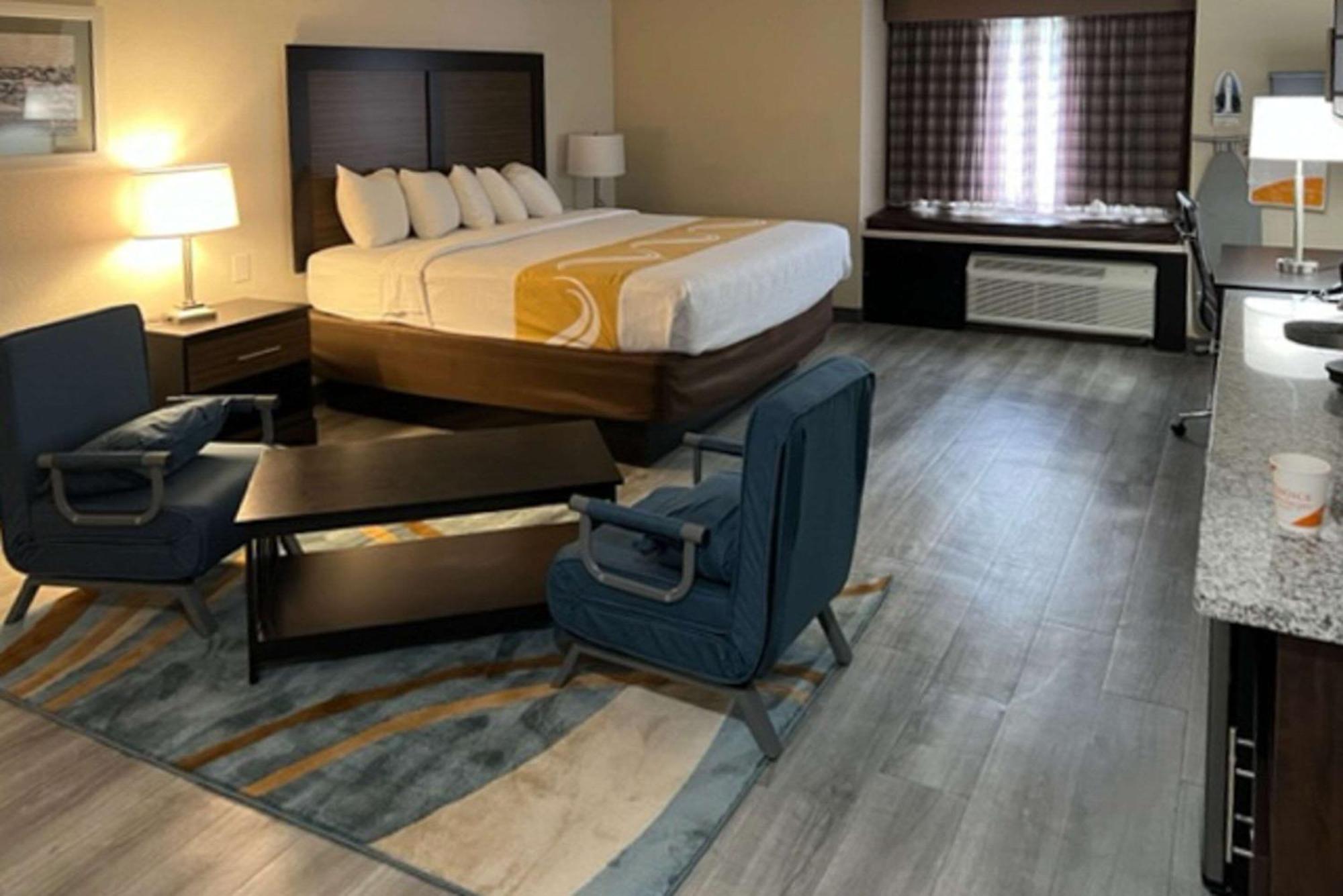 Quality Inn & Suites Myrtle Beach Near Outlets Buitenkant foto