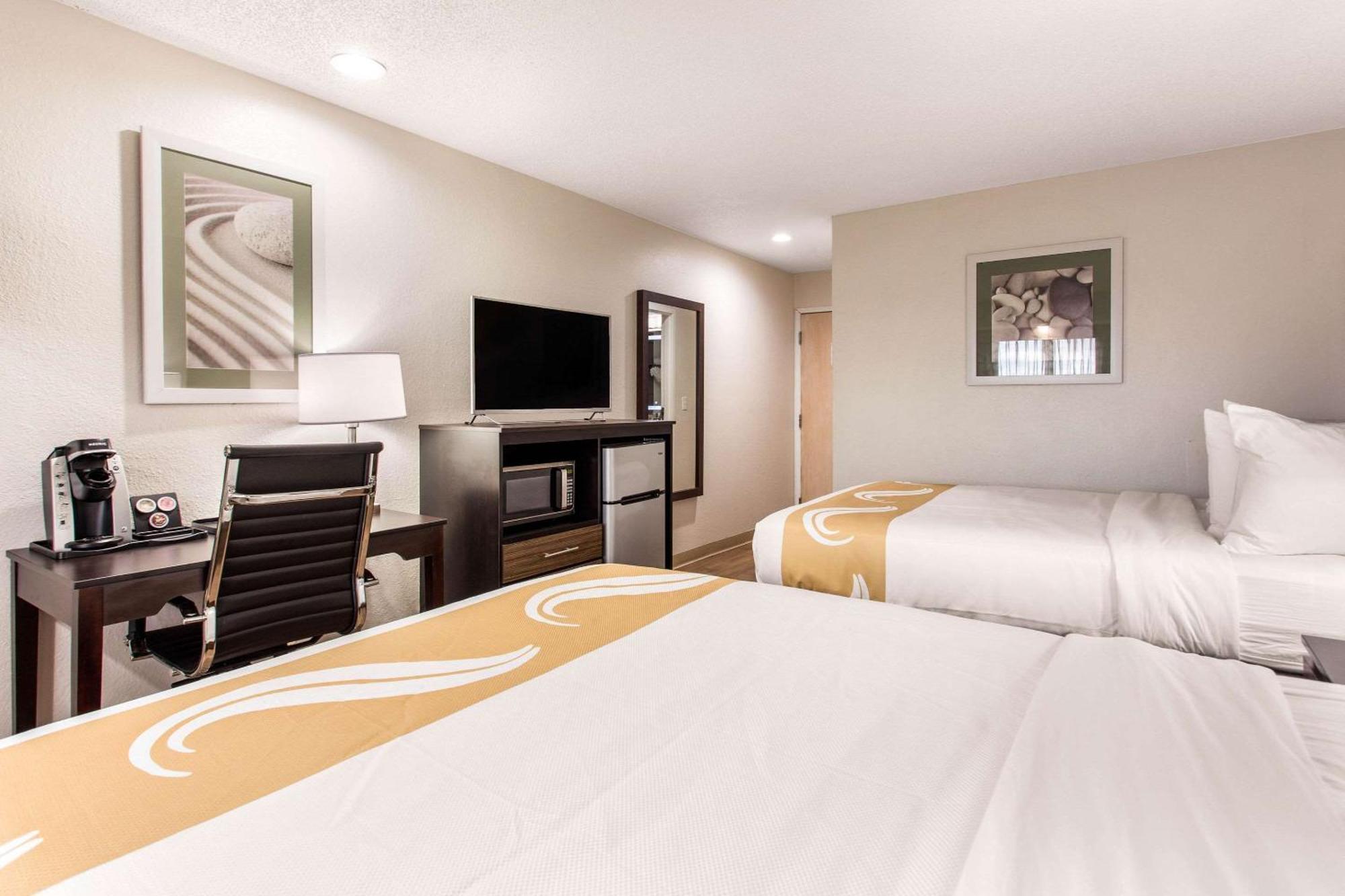 Quality Inn & Suites Myrtle Beach Near Outlets Buitenkant foto
