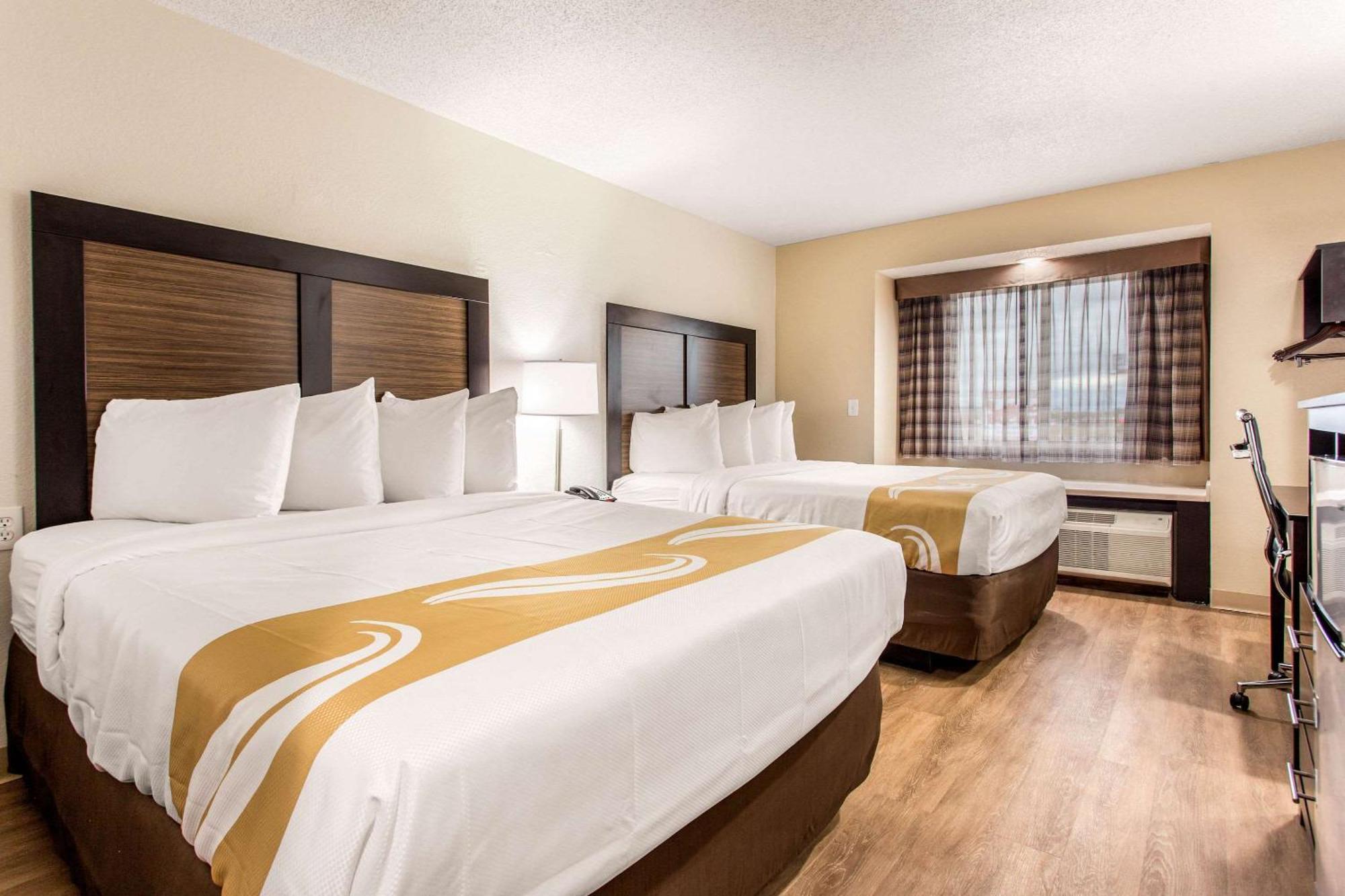 Quality Inn & Suites Myrtle Beach Near Outlets Buitenkant foto